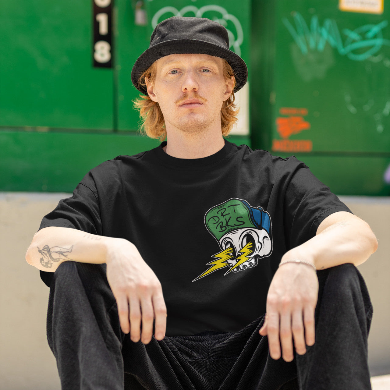 Skull Eye Bolts Tshirt